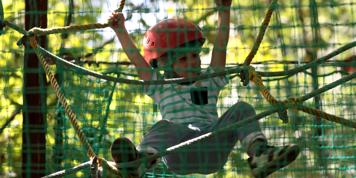 An aerial adventure unlike any other, and without the need for harnesses. Get ready for an exciting journey at Net Adventure Parks.