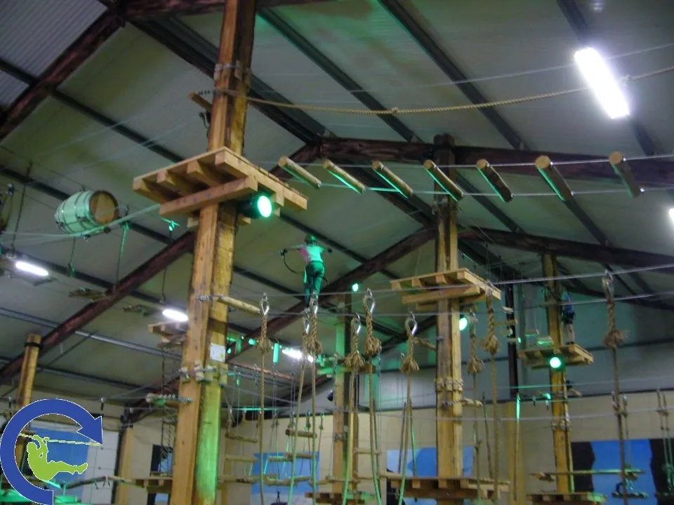 indoor_6.jpg