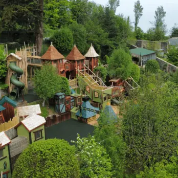 Themed adventure environment — Skywalker concepting work