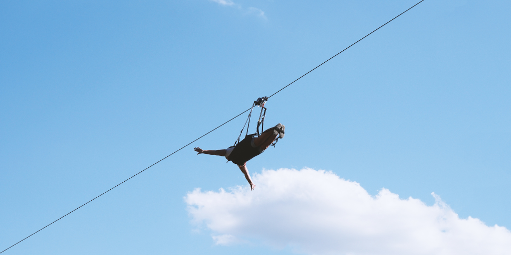 Ervaar de game-changer in zipline veiligheid, het zipSTOP magnetische zipline remsysteem. Met ongeëvenaarde veiligheid, efficiëntie en een lange levensduur is dit de toekomst van spannende outdooravonturen.